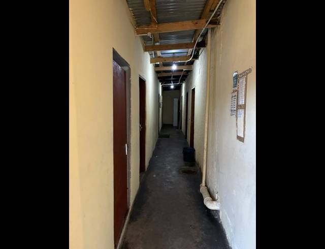 10 BEDROOM FREEHOLD FOR SALE IN EDENDALE